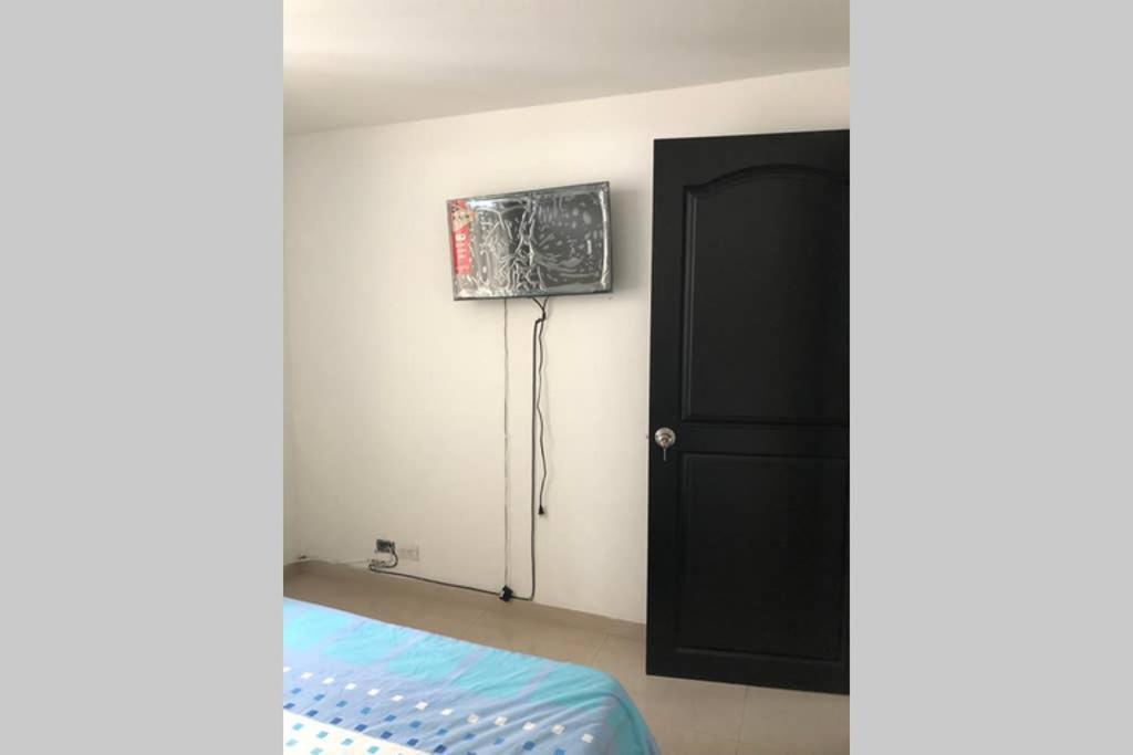 Apartamento Amoblado Con Excelente Ubicacion 페레이라 외부 사진