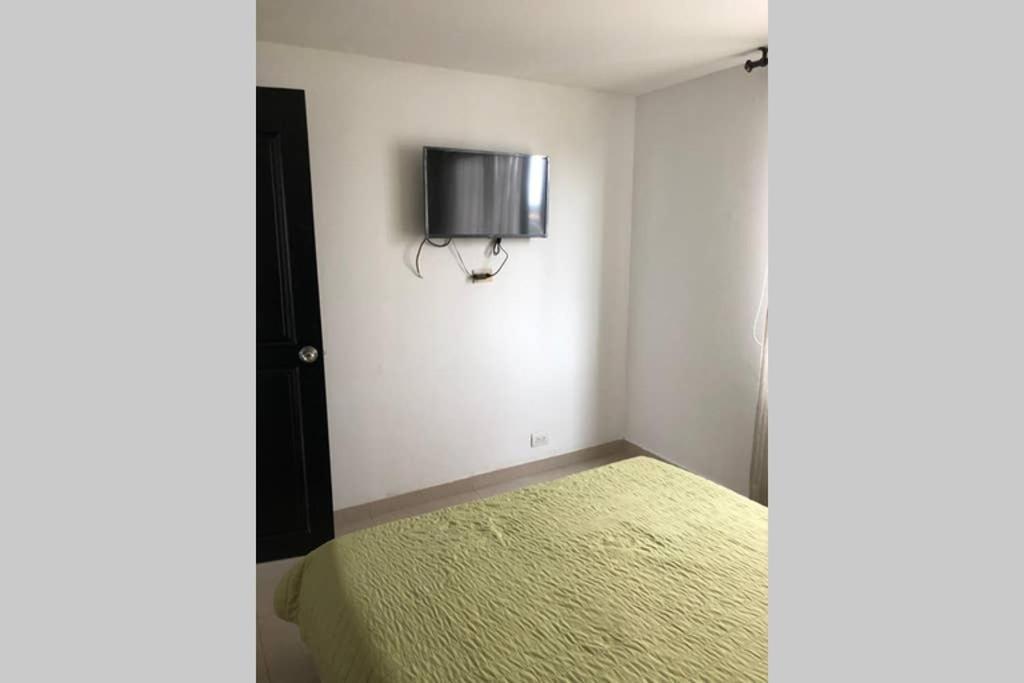 Apartamento Amoblado Con Excelente Ubicacion 페레이라 외부 사진