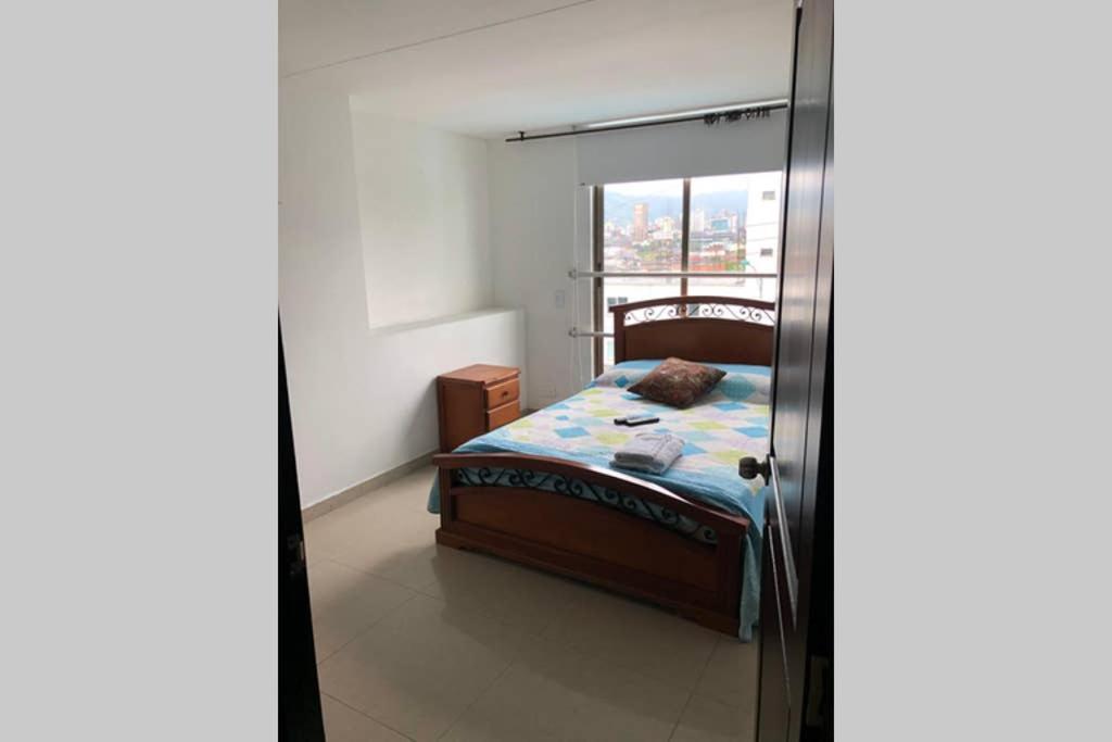 Apartamento Amoblado Con Excelente Ubicacion 페레이라 외부 사진